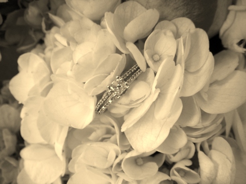 v's engagement ring